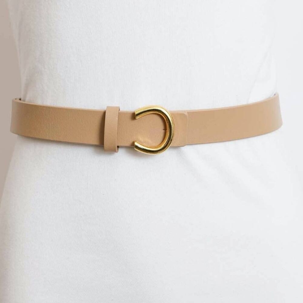 Minimalist Leather Gold Horseshoe Belt – Beige